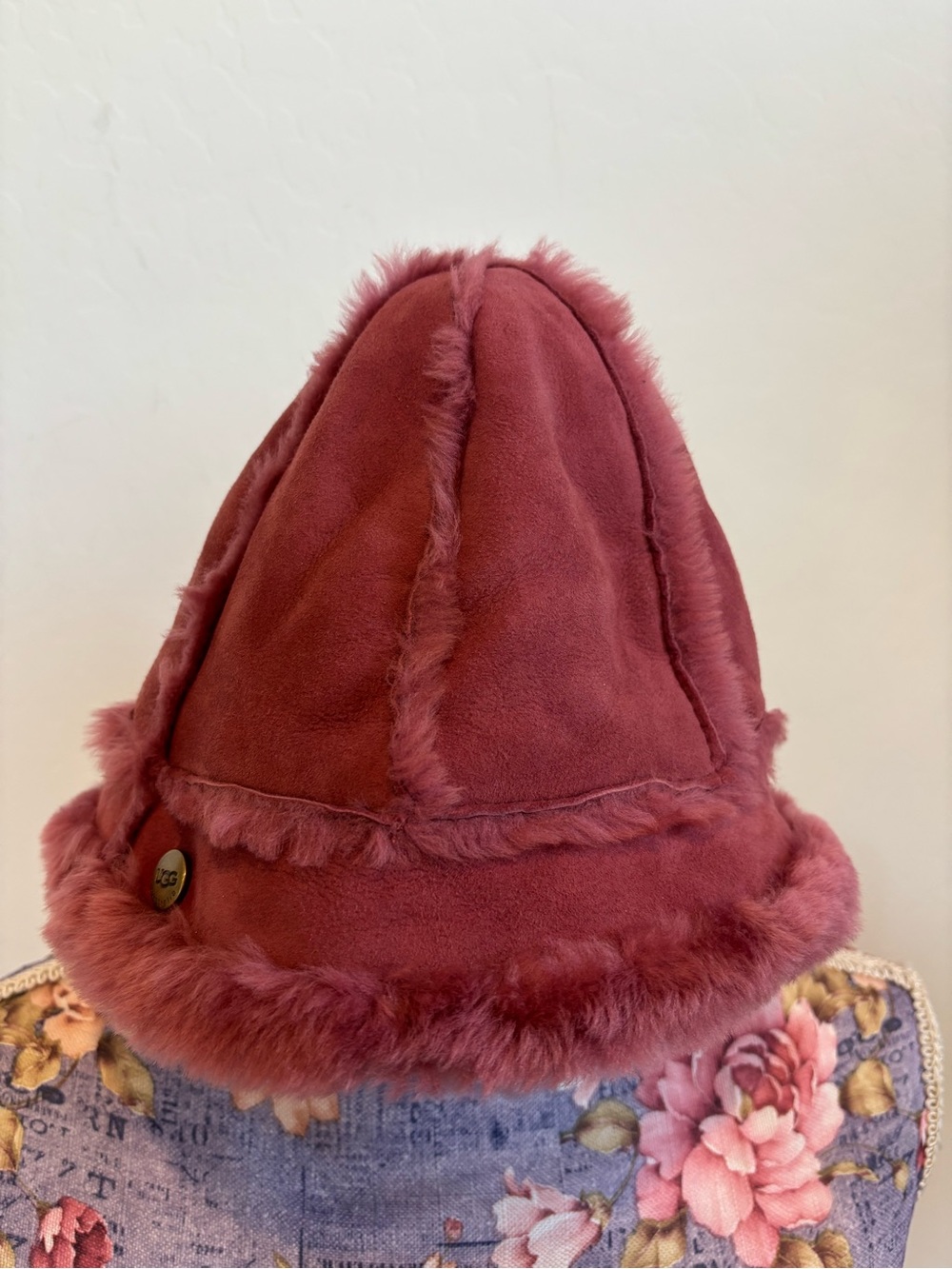 UGG Rose Suede Shearling Bucket Hat